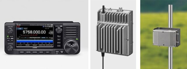 (左)コントローラー、(中)RFユニット、(右)10GHzトランスバーター